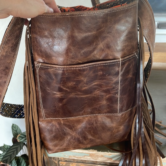 *SOLD* Moon Phase Leather Crossbody Bag - OOOIK!!! 🩵🌖 - Picture 4 of 8